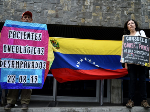Imagen ilustrativa de Enfermas, desasistidas y sin tratamientos: El drama de las mujeres con ...