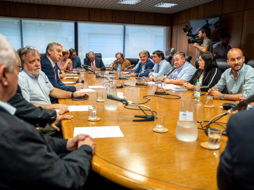 Imagen ilustrativa de Coalición Republicana se presentará en Montevideo, Canelones y Salto ...