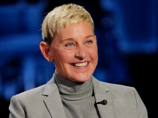 Imagen ilustrativa de Why Did Ellen DeGeneres Leave Hollywood? Inside Her New Life in the U.K.