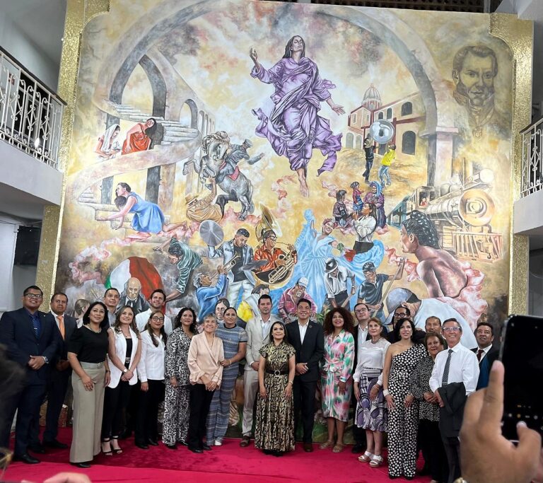 Inauguran mural en Caracas en homenaje a Carmen Teresa Navas