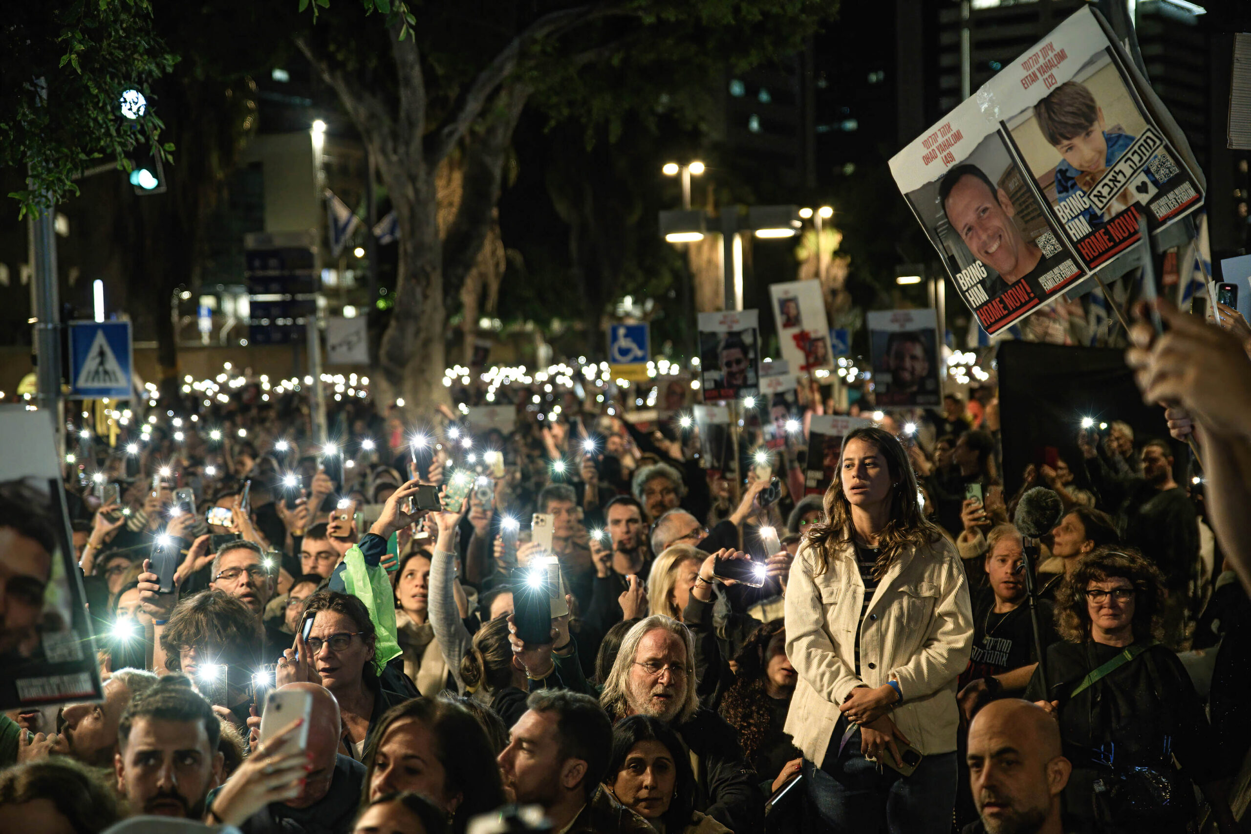 manifestantes exigen elecciones - Respuesta oficial del Gobierno y del Consejo Nacional Electoral