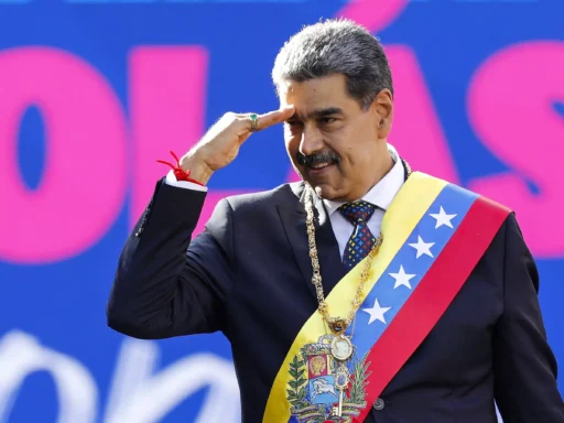 Imagen ilustrativa de Nicolas Maduro sworn in as Venezuela's President amid protests