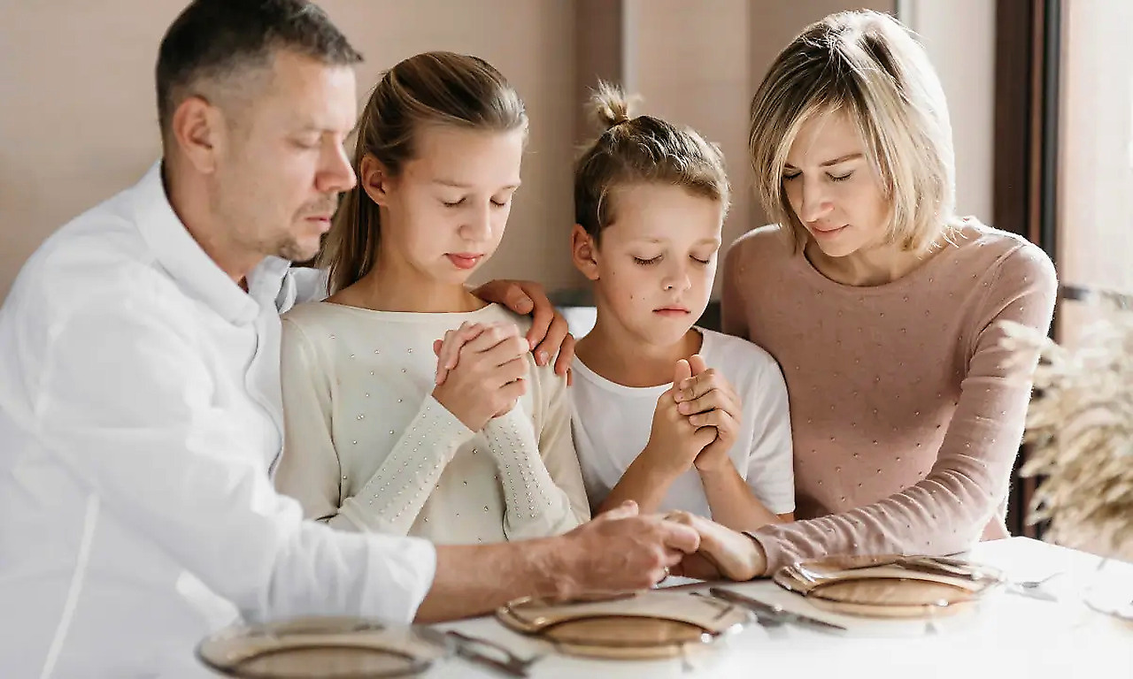 Sembrando Corazones: El Legado Invisible del Padre - Reflexión