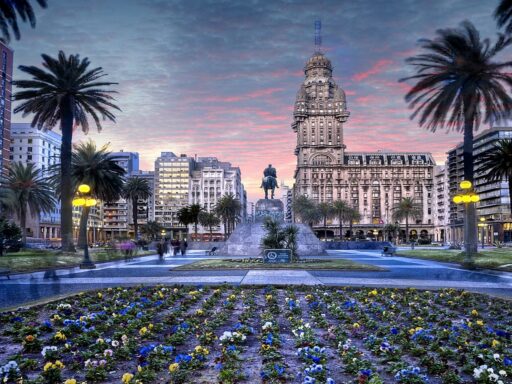 Imagen ilustrativa de Uruguay - BNESIM - Powered by BNE