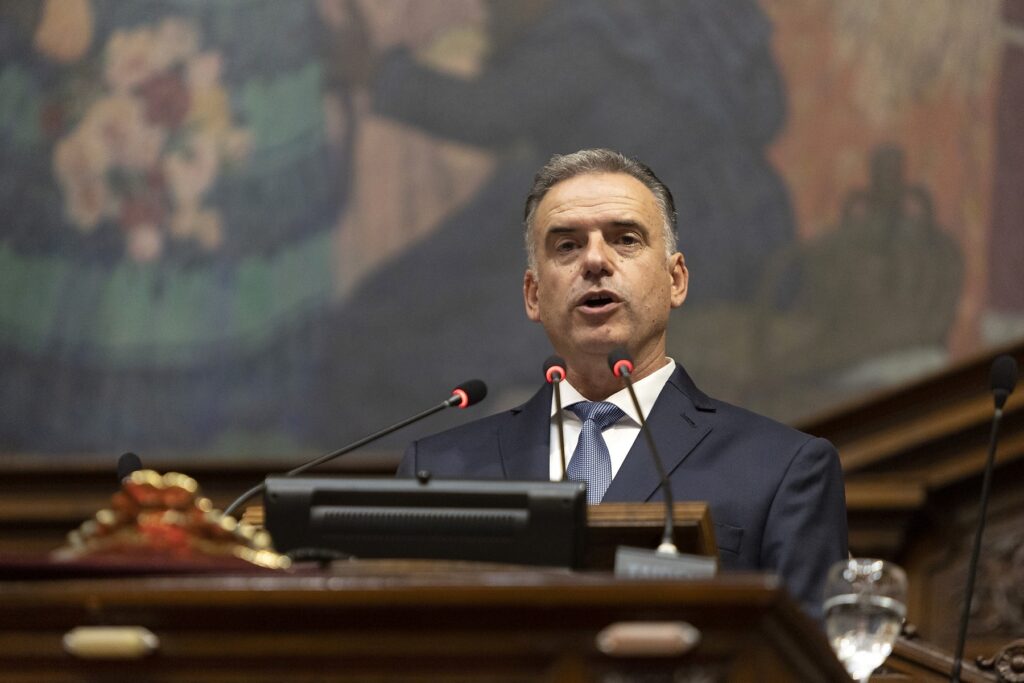 Imagen ilustrativa de Uruguay’s Yamandú Orsi calls for unity in his inauguration speech ...